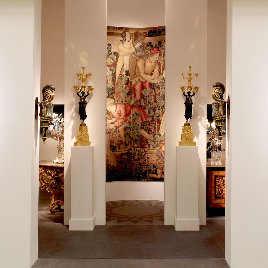 TEFAF-Maastricht-2015-Pierre-Yovanovitch-Thomas-Hache-Rothschild-Sevres-Aveline-Jean-Marie-Rossi-Pierre-Garnier-Aubert-Parent-Nicolas-Lepicie-Bononcelli-1080px