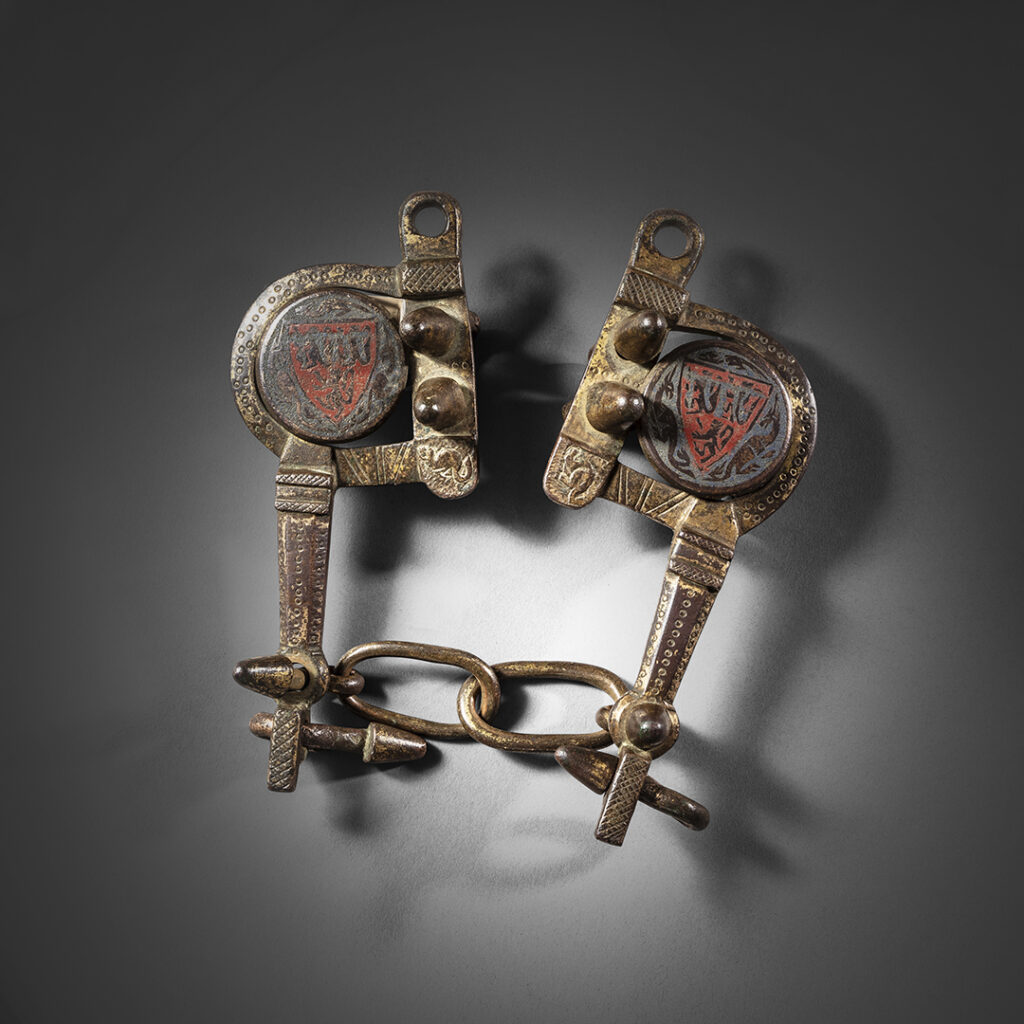 Christophe-de-Quenetain-Mors-de-Bride-Armes-de-Rasse-Van-Gavere-de-Gavre-Seigneur-d-Eksaarde-The-Metropolitan-Museum-of-Art